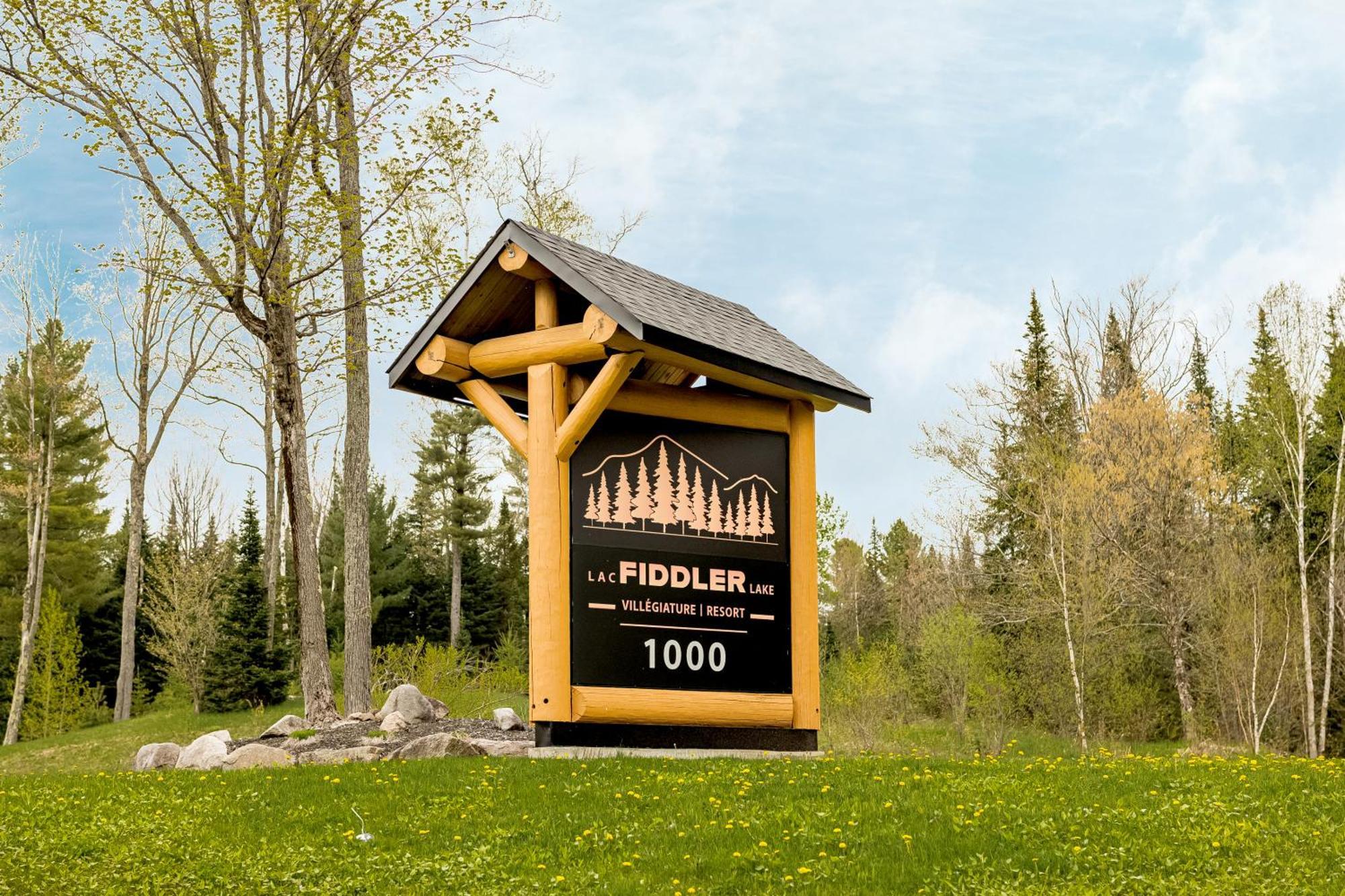 Fiddler Lake Resort Chalet 4 Cerf Mille-Isles Bagian luar foto